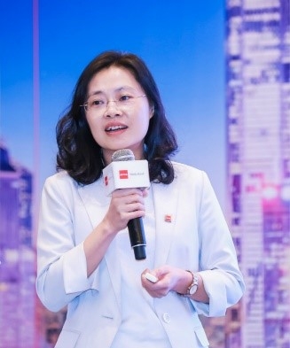 林梅,ACCA资深会员,腾讯财经线风险管理和内部控制部门经理