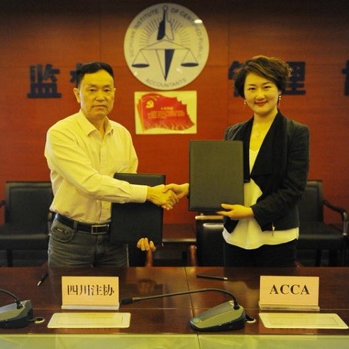 ACCA与四川省注协签署合作备忘录