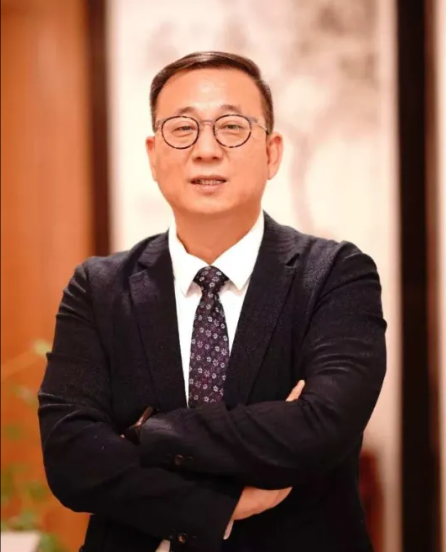 龙教授1756910795.png